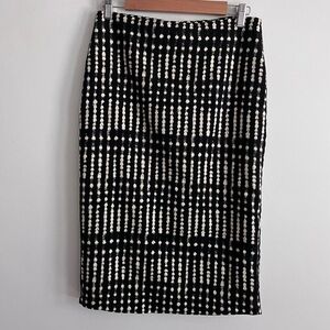 Samantha Sung Silk and Wool Blend Pencil Skirt